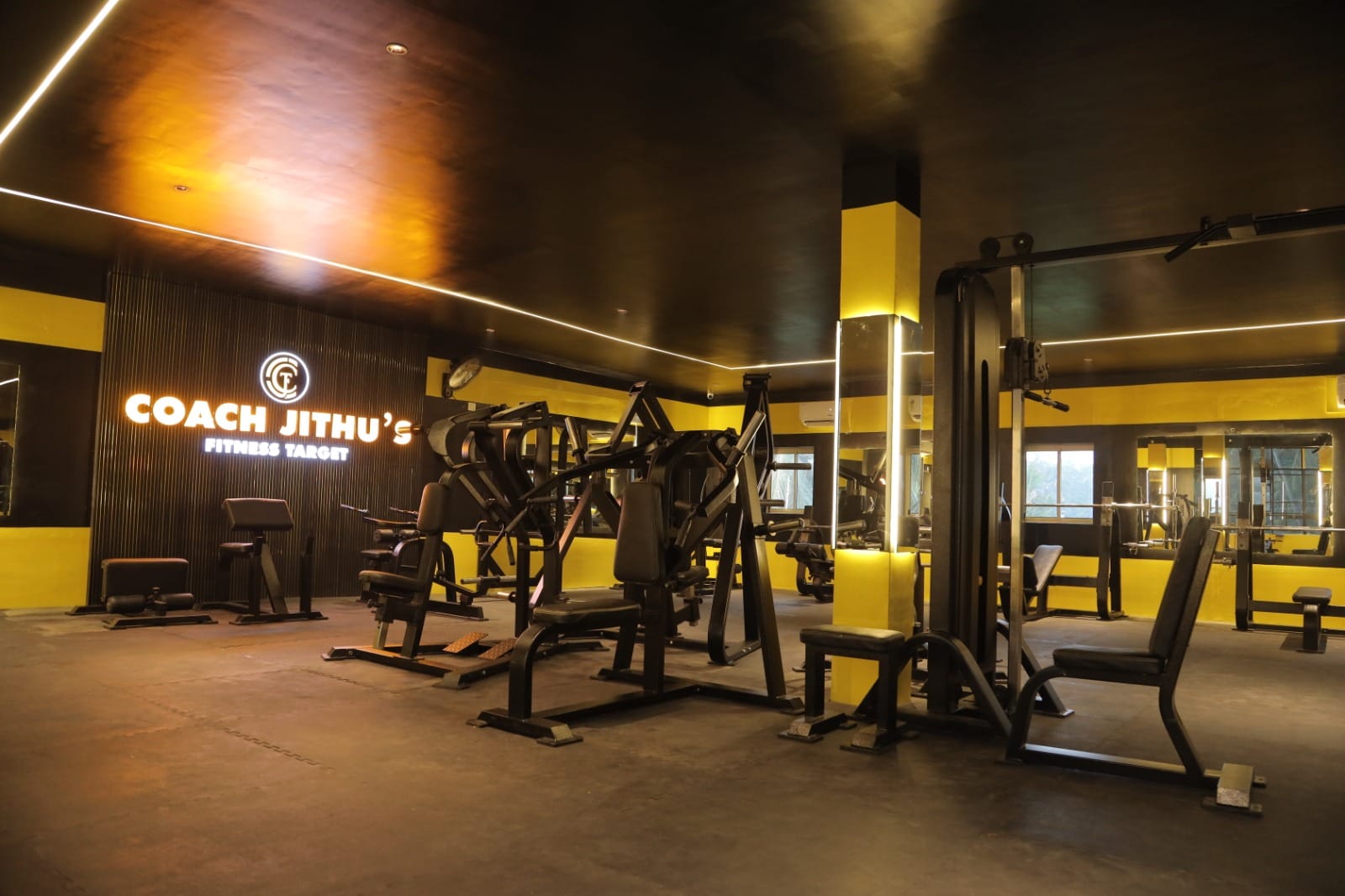 Coach Jithu fitness gallery photo 9
